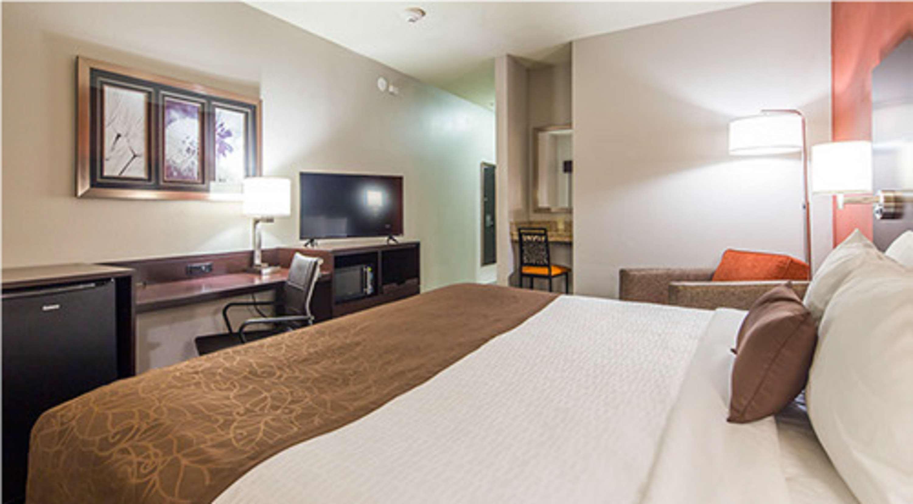 Best Western Plus Lee'S Summit Hotel & Suites Esterno foto