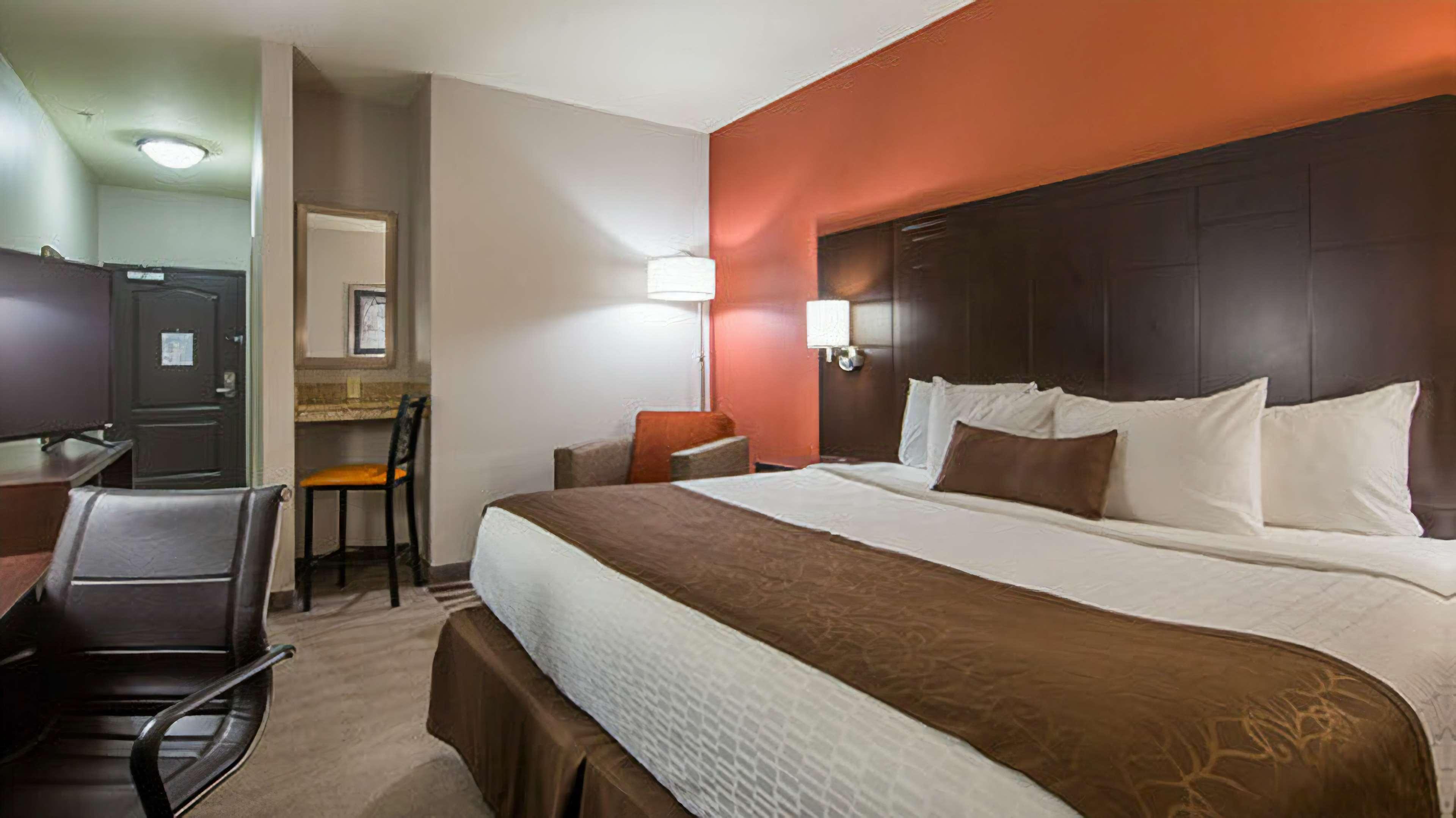 Best Western Plus Lee'S Summit Hotel & Suites Esterno foto