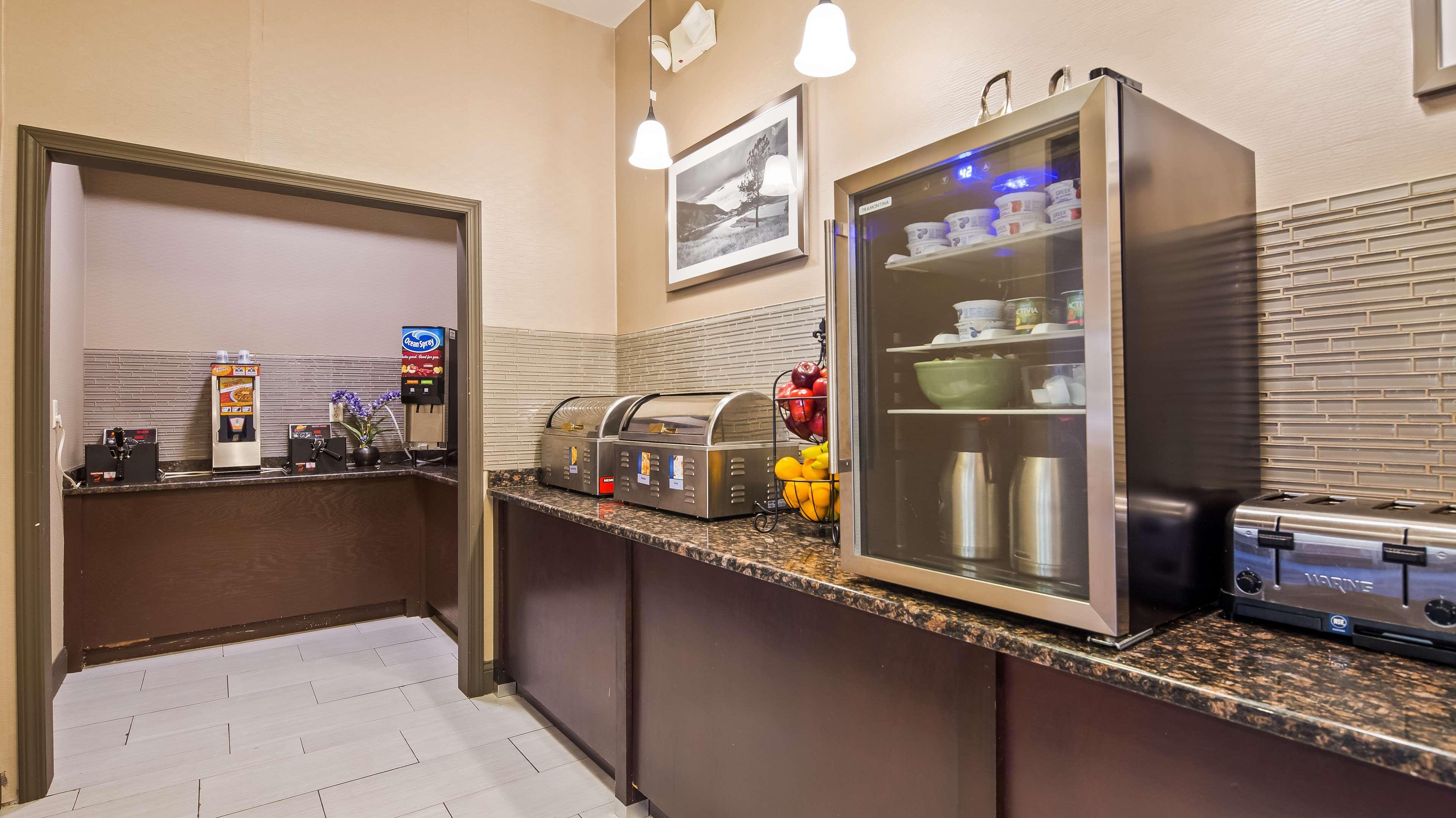 Best Western Plus Lee'S Summit Hotel & Suites Esterno foto