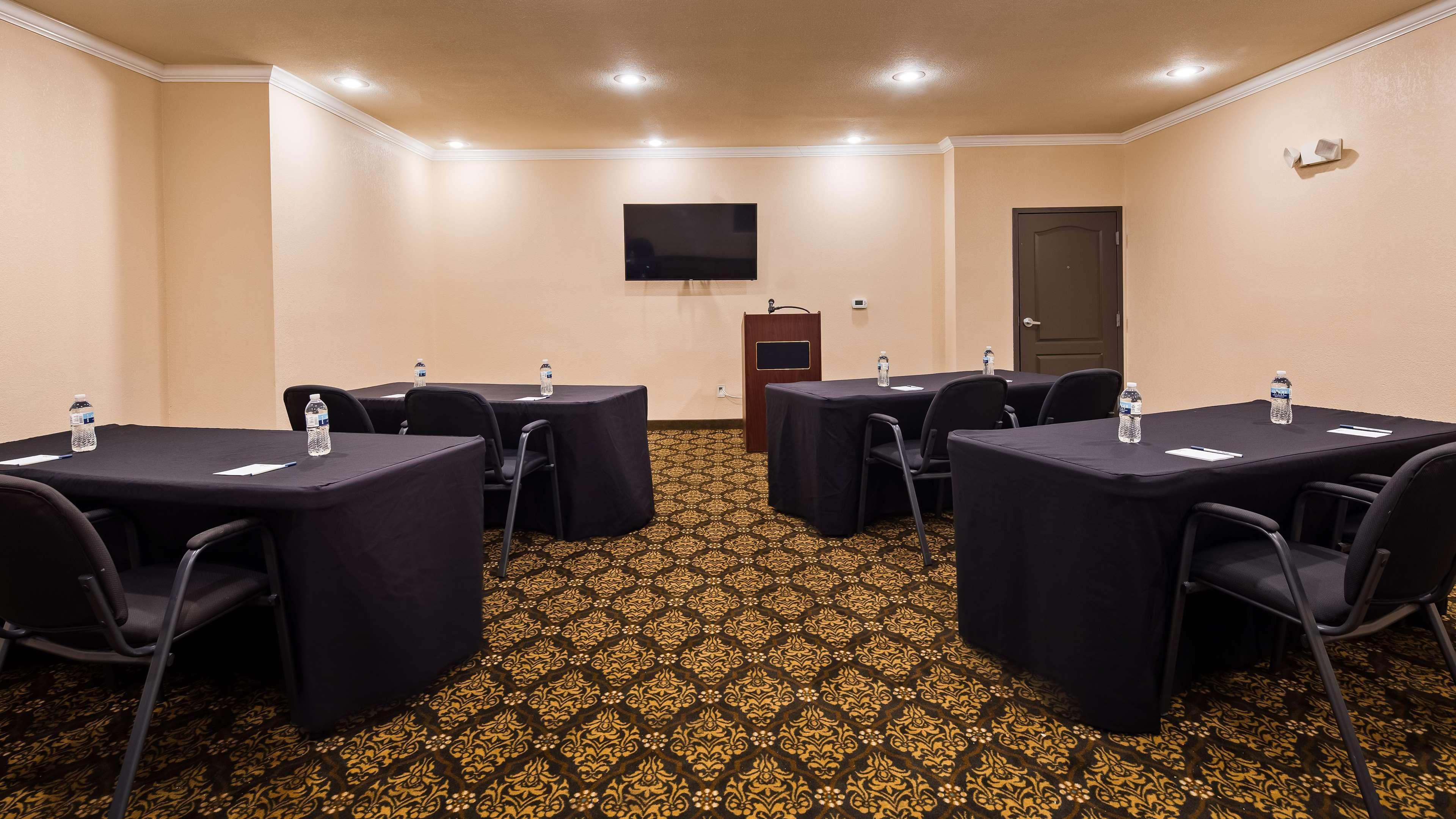 Best Western Plus Lee'S Summit Hotel & Suites Esterno foto