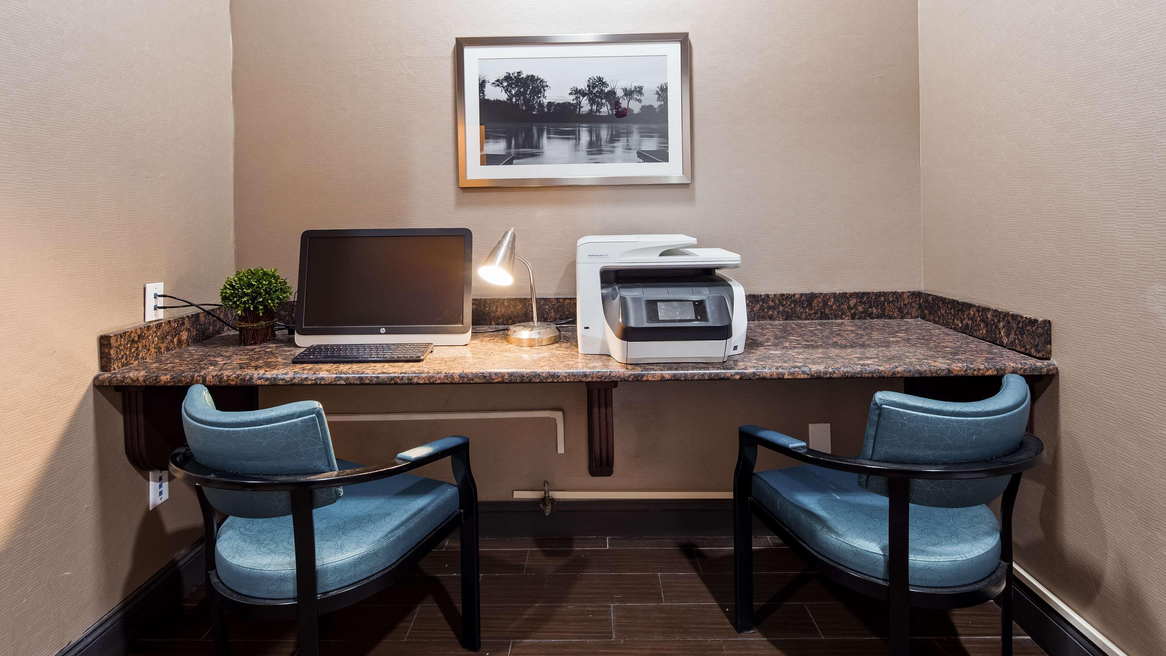 Best Western Plus Lee'S Summit Hotel & Suites Esterno foto