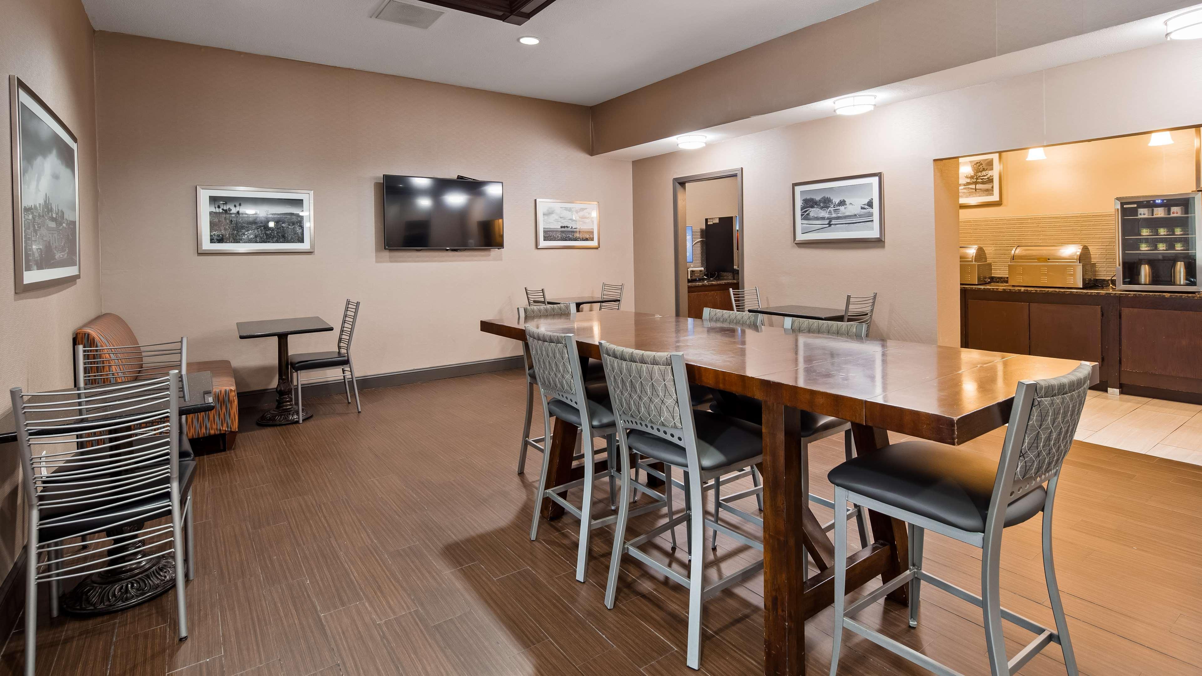Best Western Plus Lee'S Summit Hotel & Suites Esterno foto