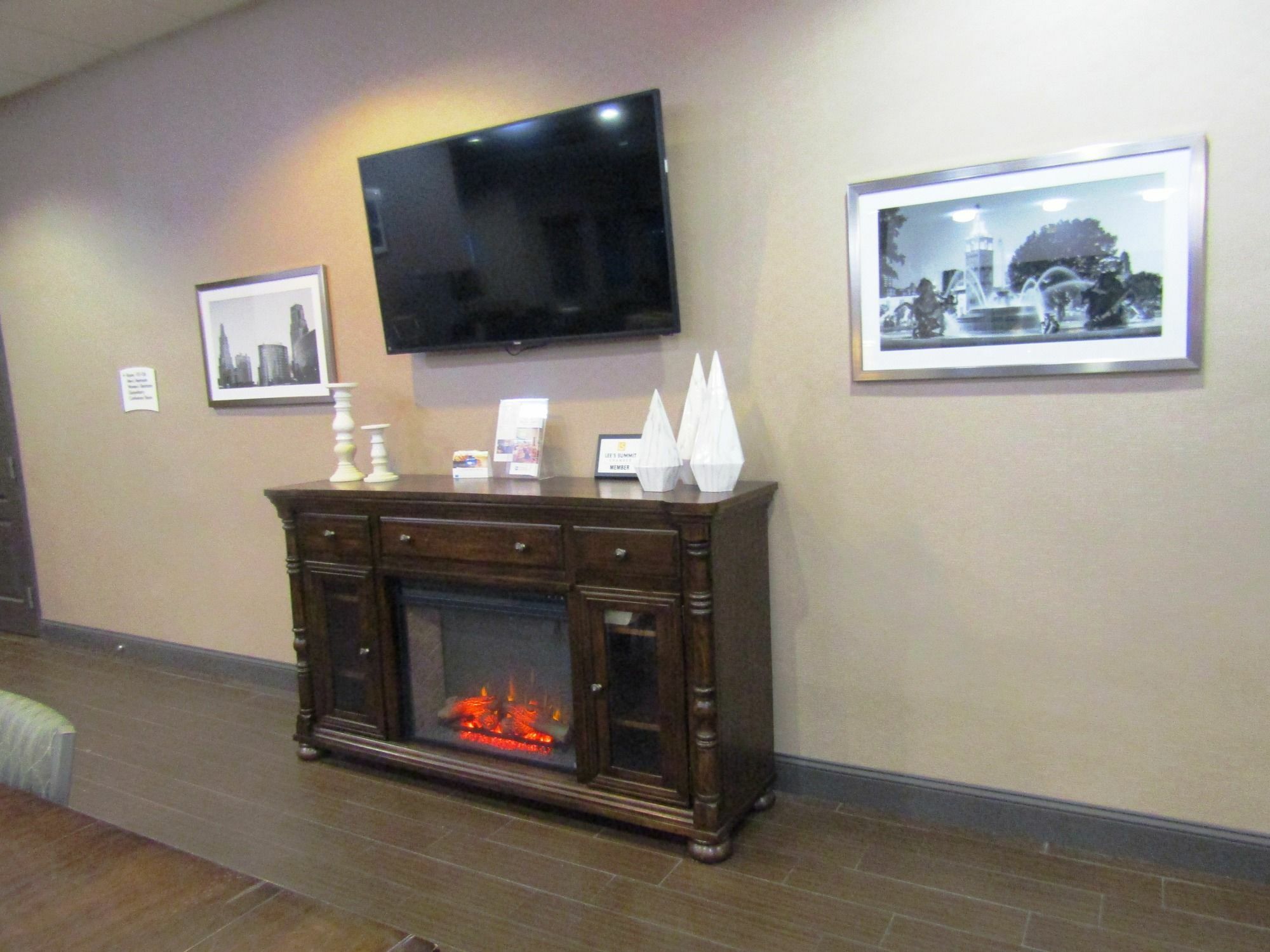 Best Western Plus Lee'S Summit Hotel & Suites Esterno foto